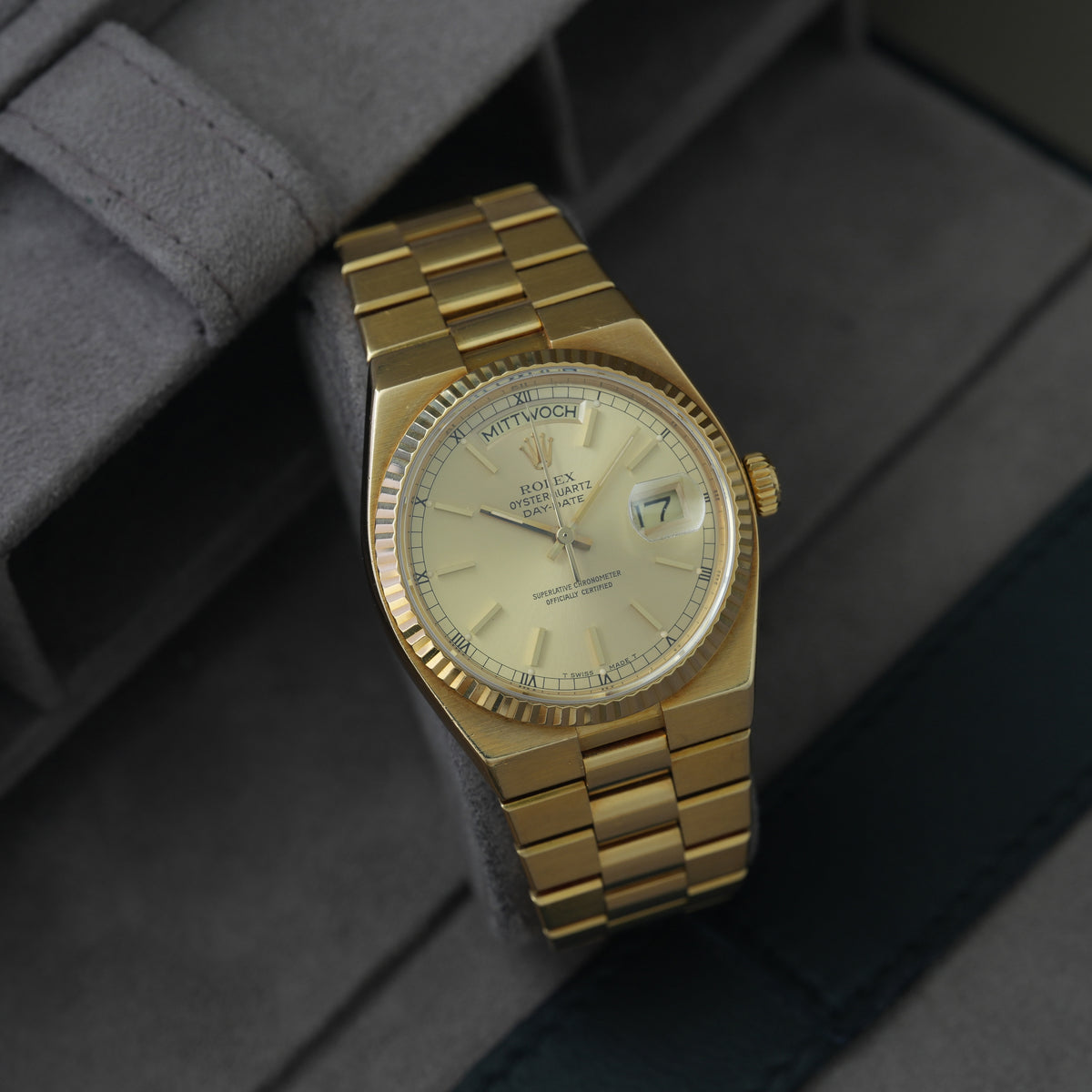 Rolex Day-Date Oysterquartz 36 Ref. 19018 'Champagner Blatt'