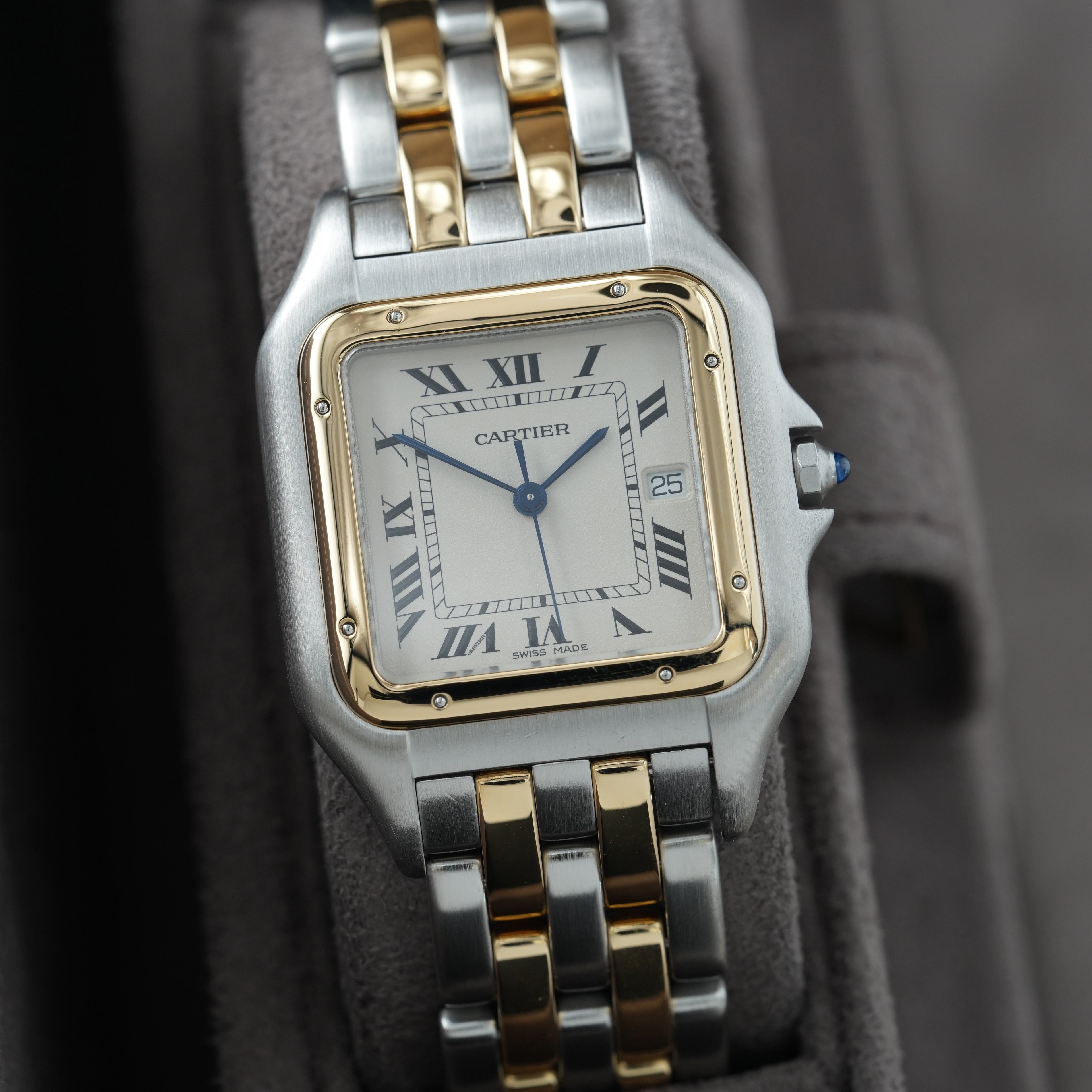 Cartier Panthère Ref. 83957 2-Row 29x40mm ' Cartier Service 2026'