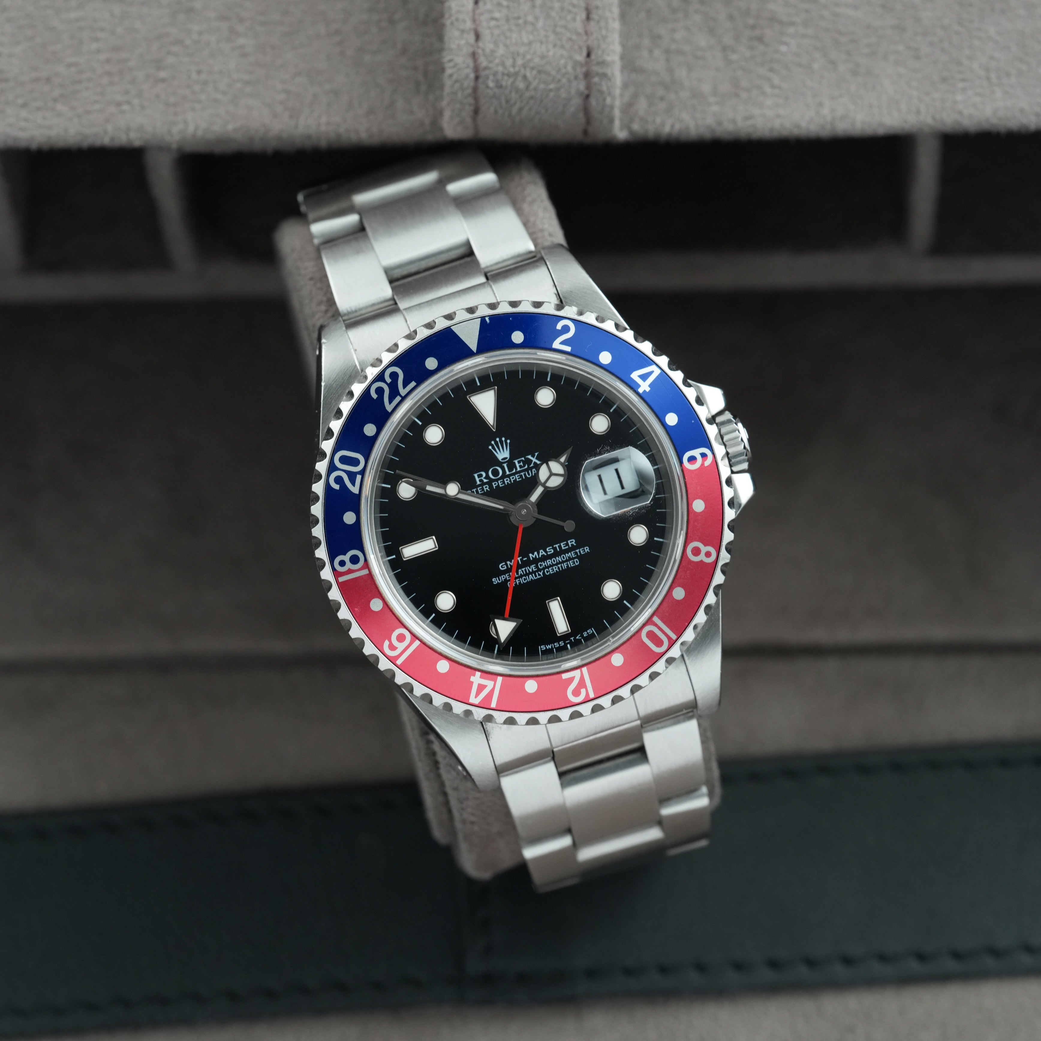Rolex GMT-Master Ref. 16700 'Full Set'