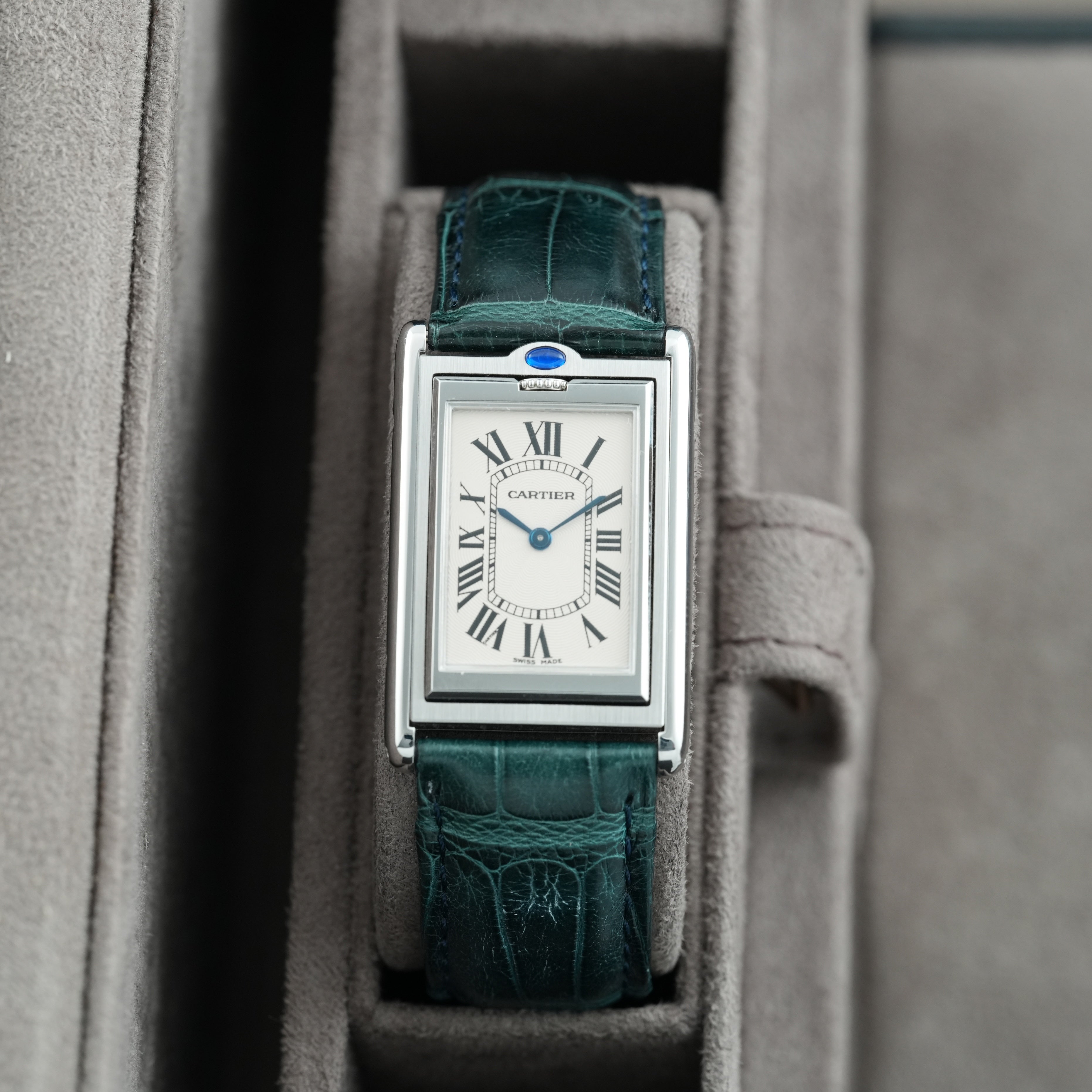 Cartier Tank Basculante Mécanique Ref. 2390 Full Set 2000