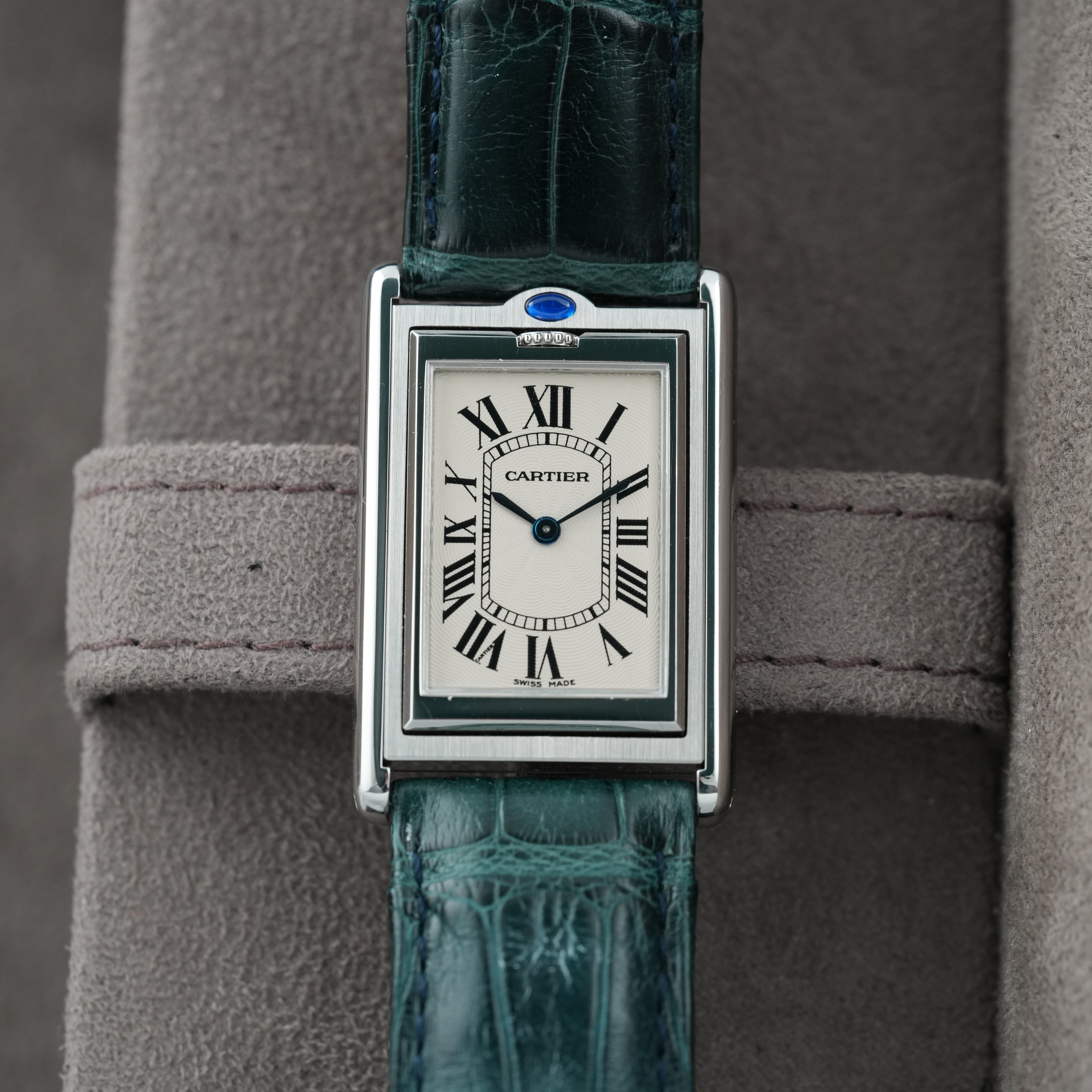 Cartier Tank Basculante Mécanique Ref. 2390 Full Set 2000