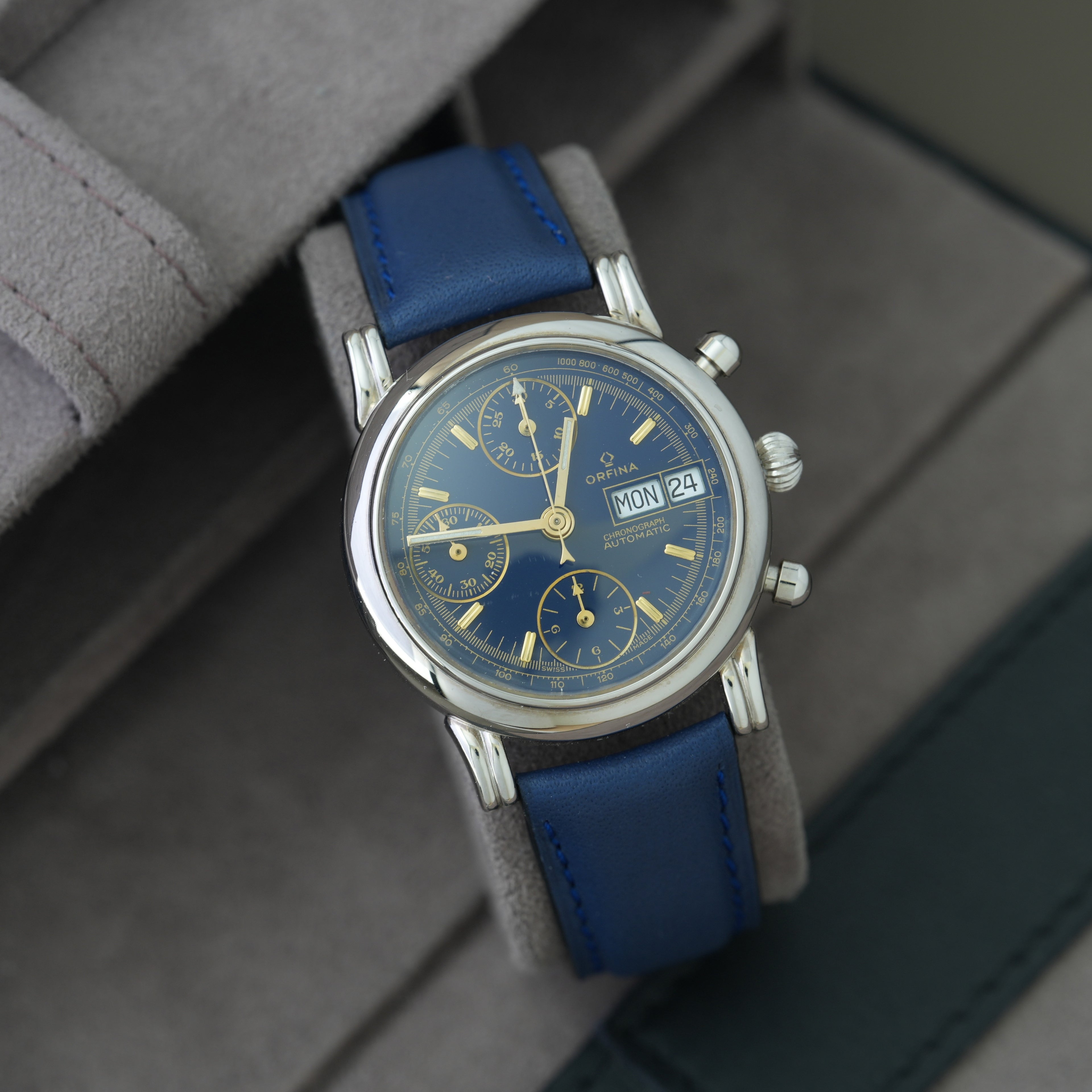 Orfina Chronograph 36mm Valjoux 7750