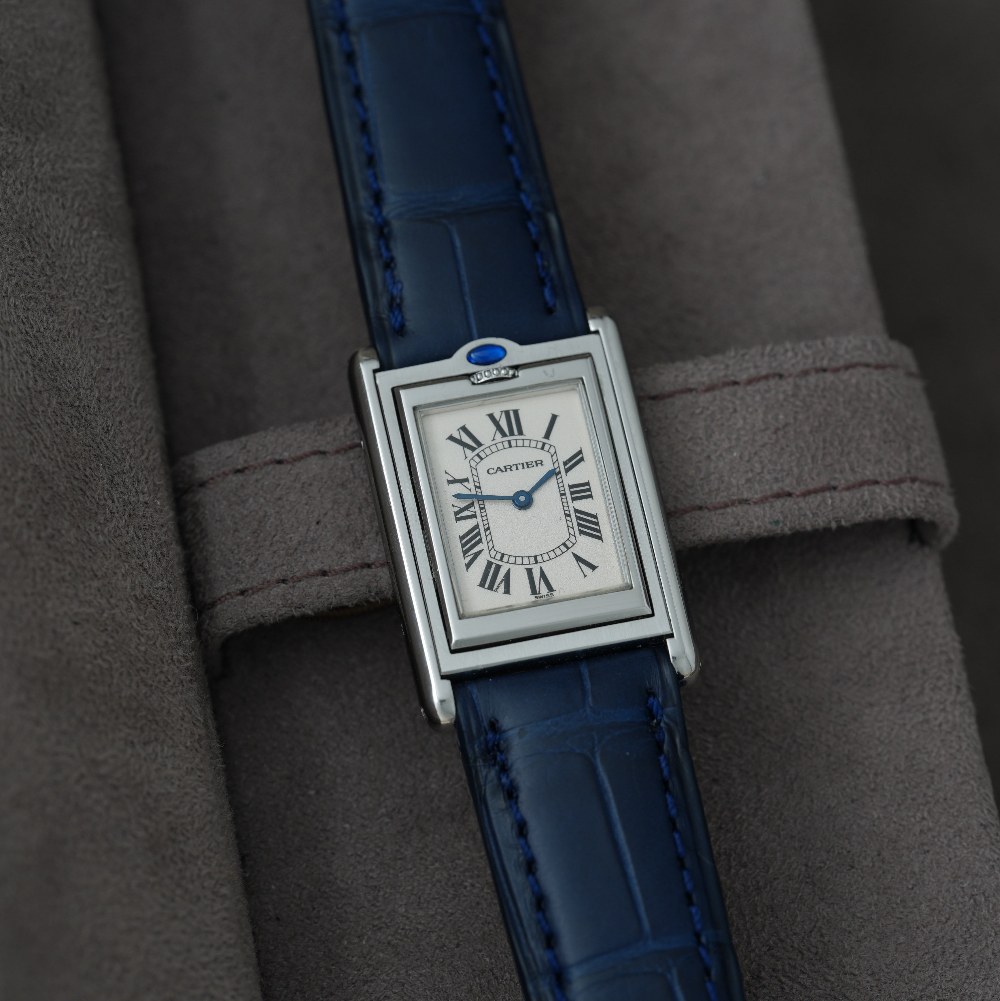Cartier Tank Basculante Ref. 2405 'Box & Papiere'