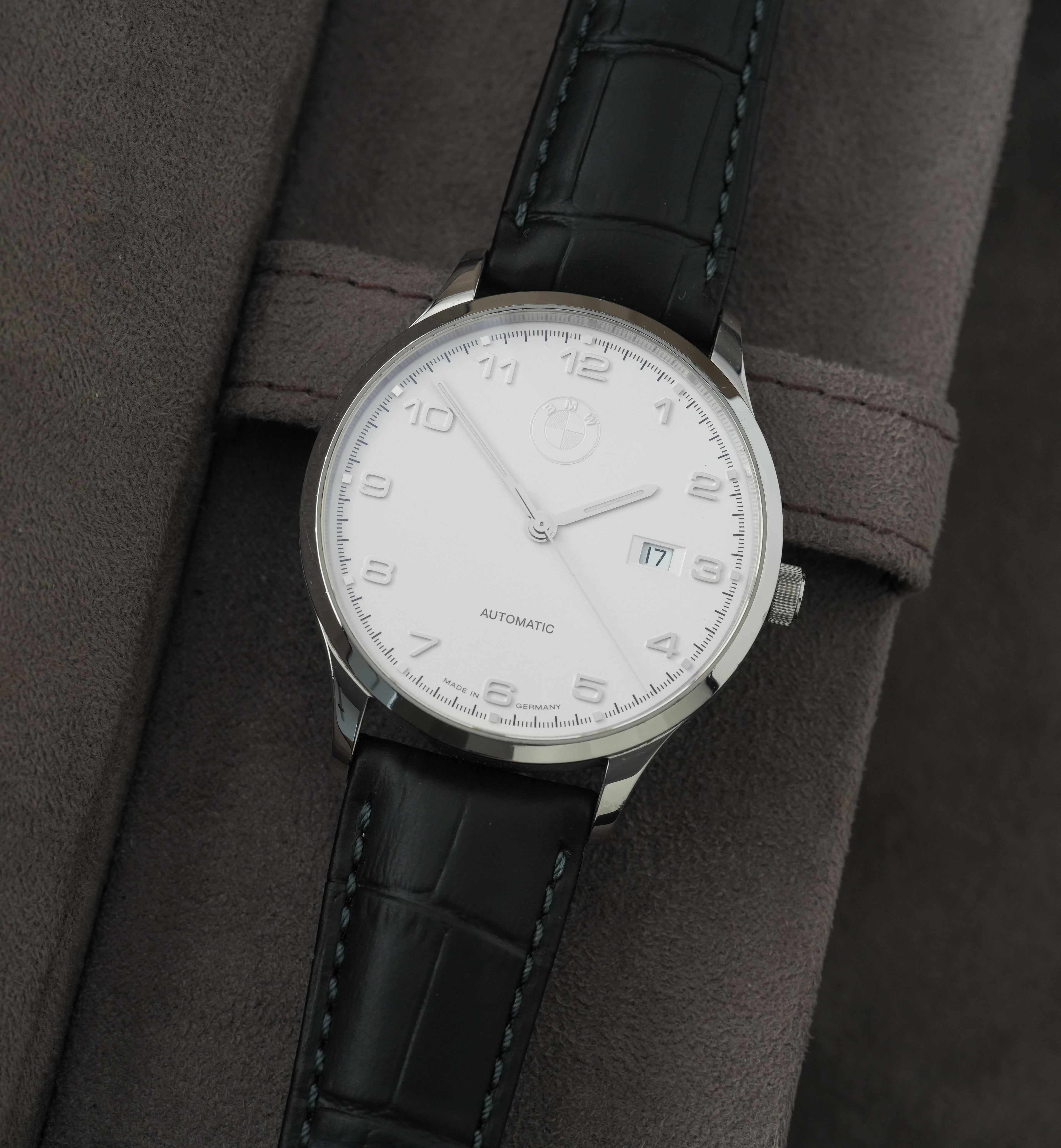 Junghans Meister Automatic 'BMW' Teilenummer: 80262220020