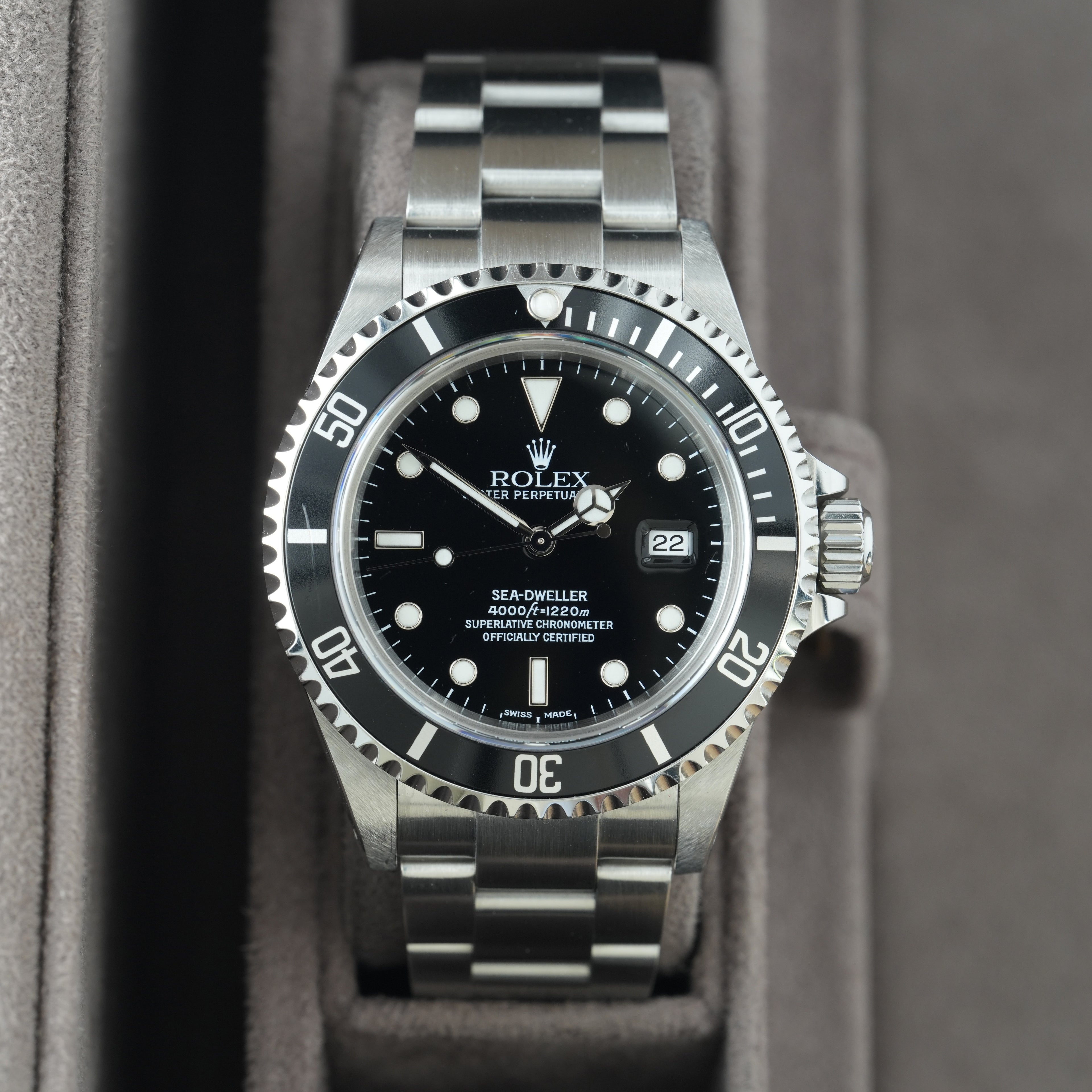 Rolex Sea-Dweller 4000 40mm Ref.16600 'Full Set' 2002