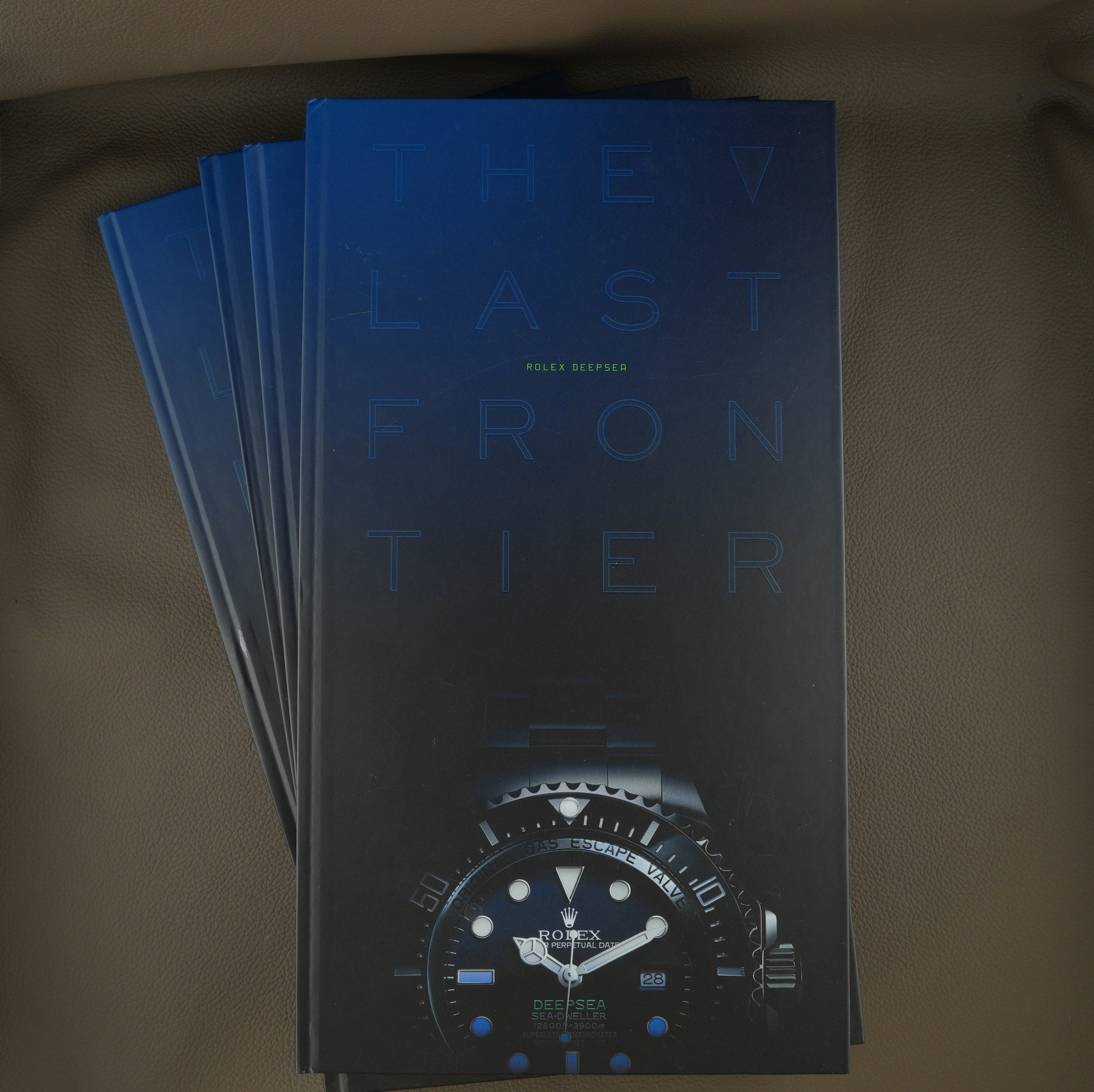 Rolex Sea-Dweller Deepsea Buch/Book 'The last Frontier' Tablebook' English