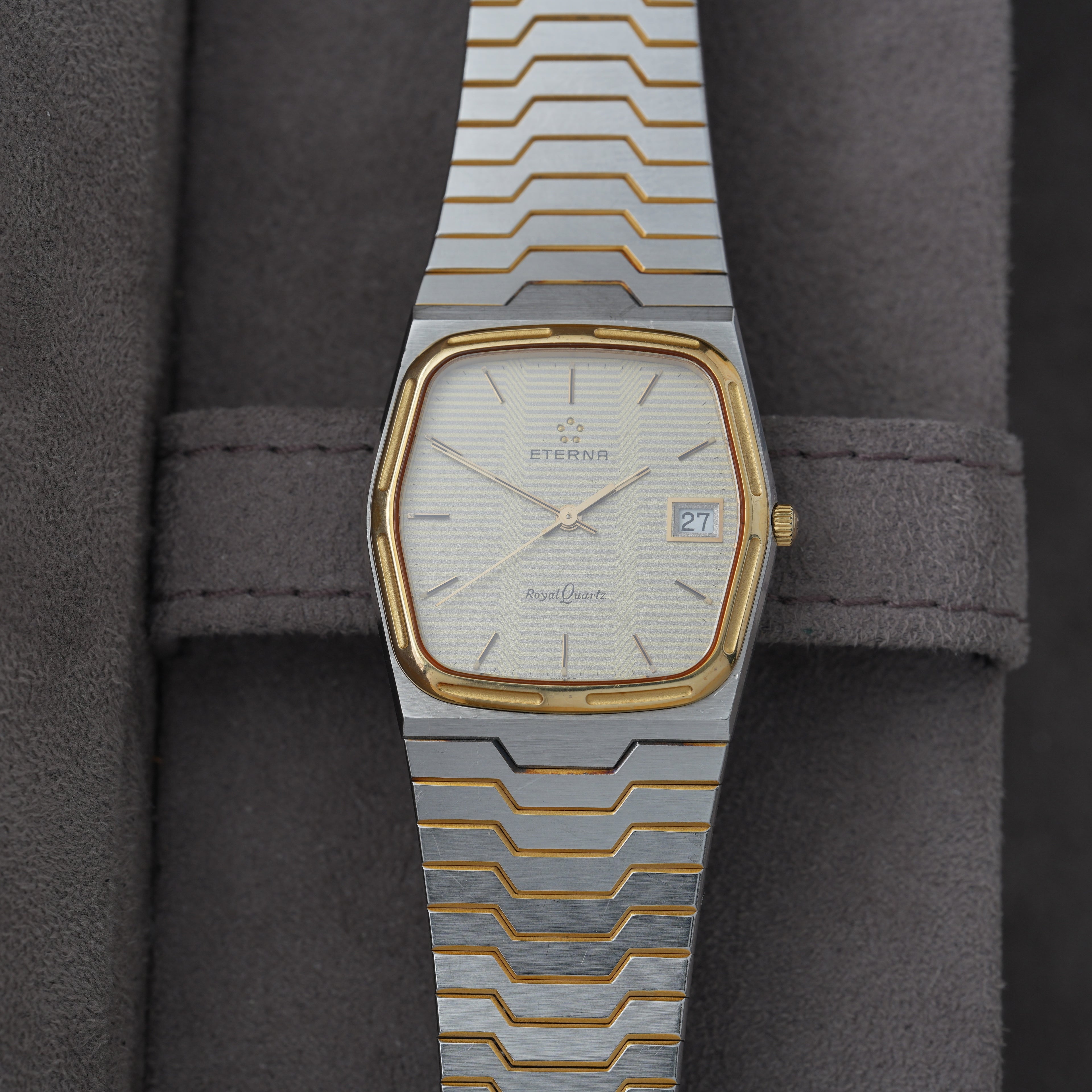 Eterna Royal Quartz Ultra Thin Ref. 156.4248.43 'BMW M1'