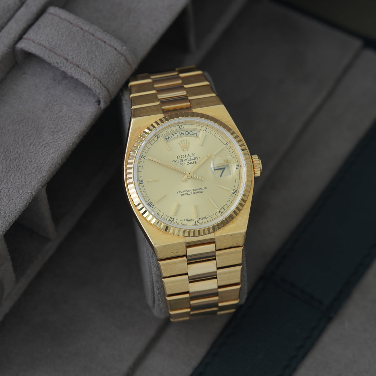 Rolex Day-Date Oysterquartz Ref. 19018 'Box & Papiere 1982'
