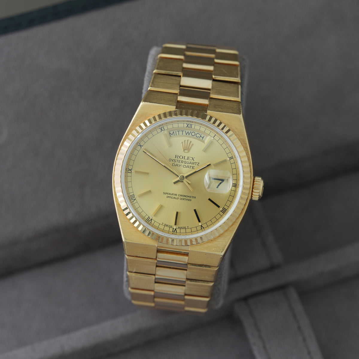 Rolex Day-Date Oysterquartz Ref. 19018 'Box & Papiere 1982'
