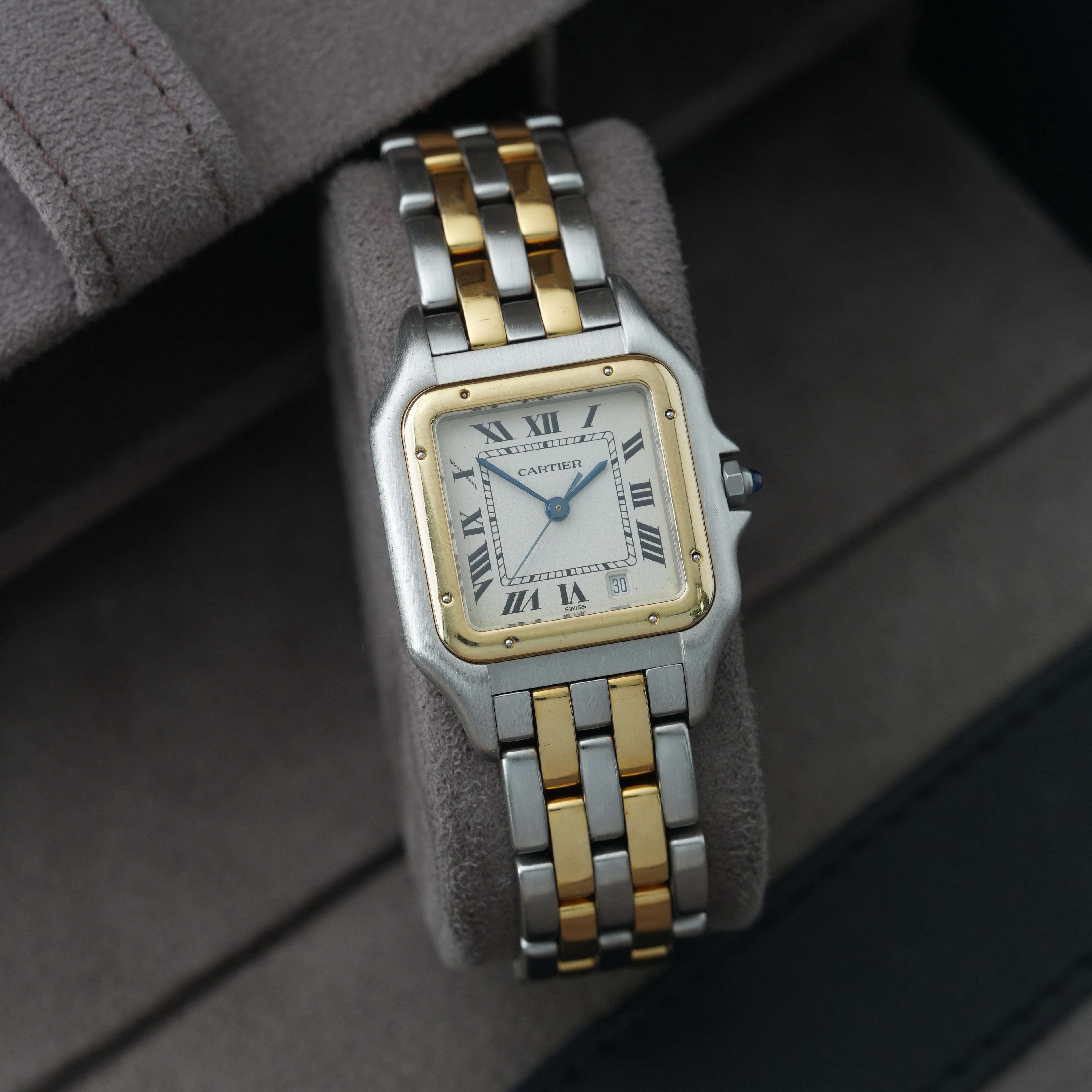 Cartier Panthère 'Medium' 2 Row Ref. 110000 27mm