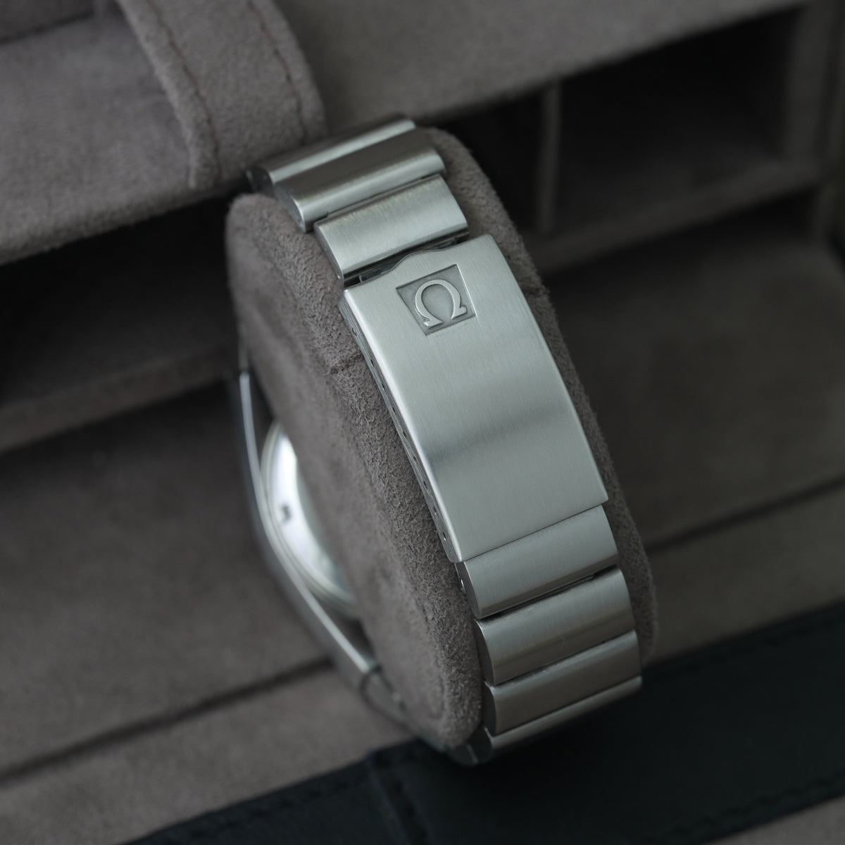 Omega Constellation Megaquartz 32 KHz Ref. 196.0015
