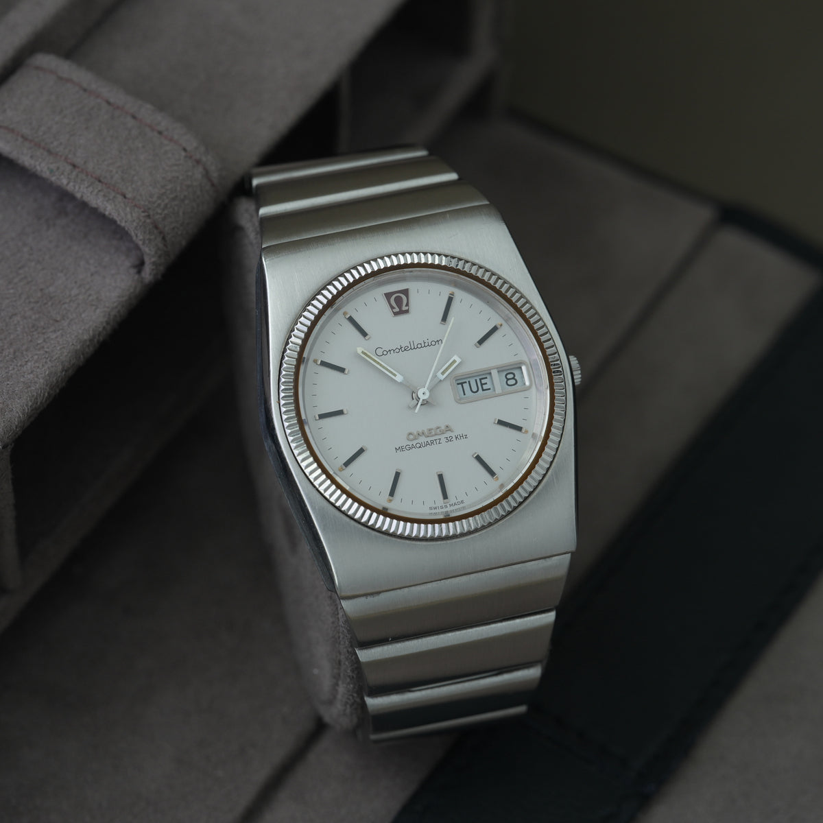 Omega Constellation Megaquartz 32 KHz Ref. 196.0015