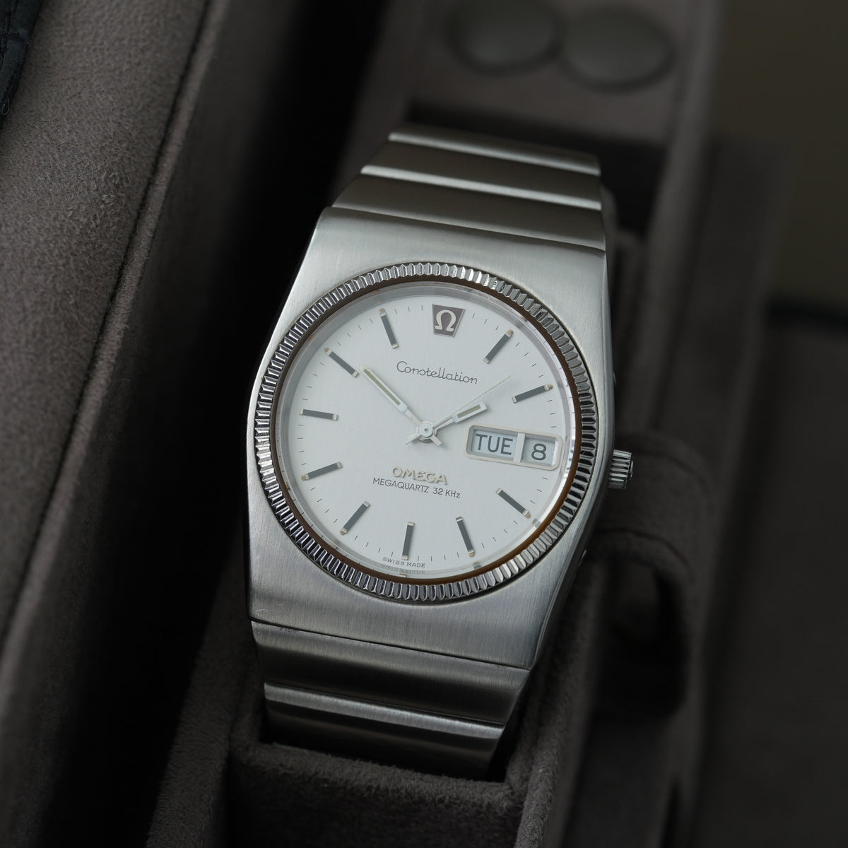 Omega Constellation Megaquartz 32 KHz Ref. 196.0015