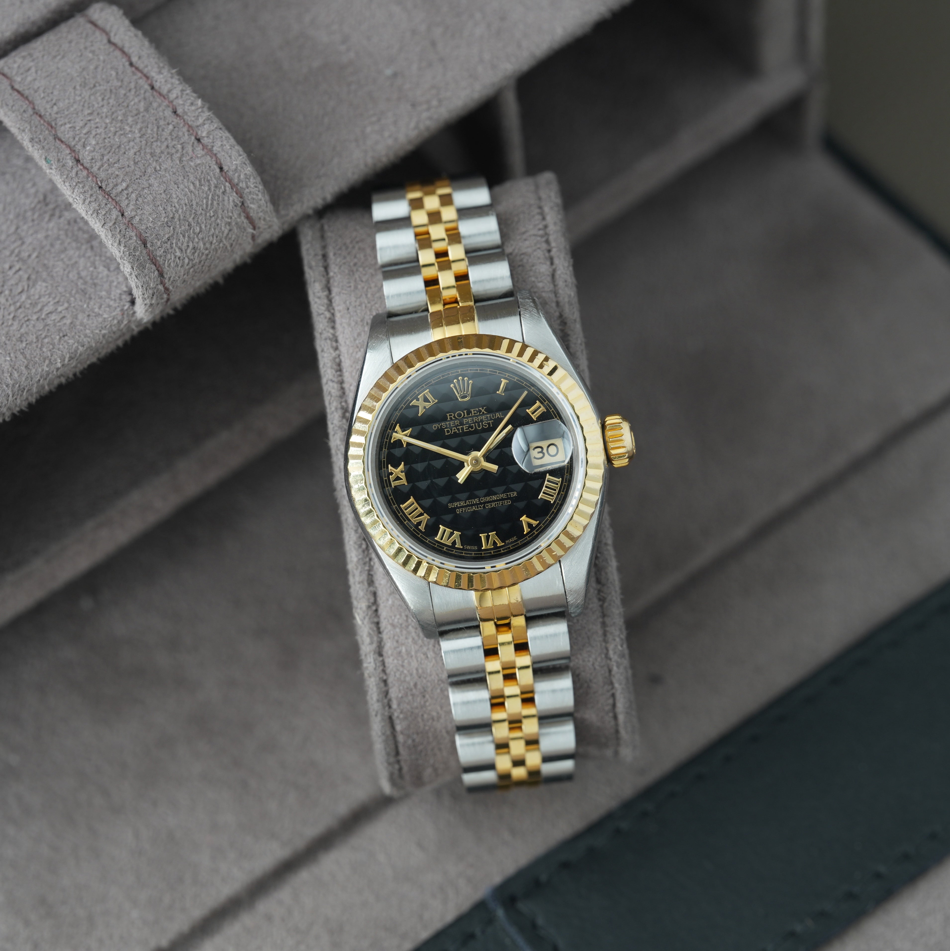 Rolex Lady-Datejust 26mm Ref. 69173 'schwarzes Pyramid-Blatt'