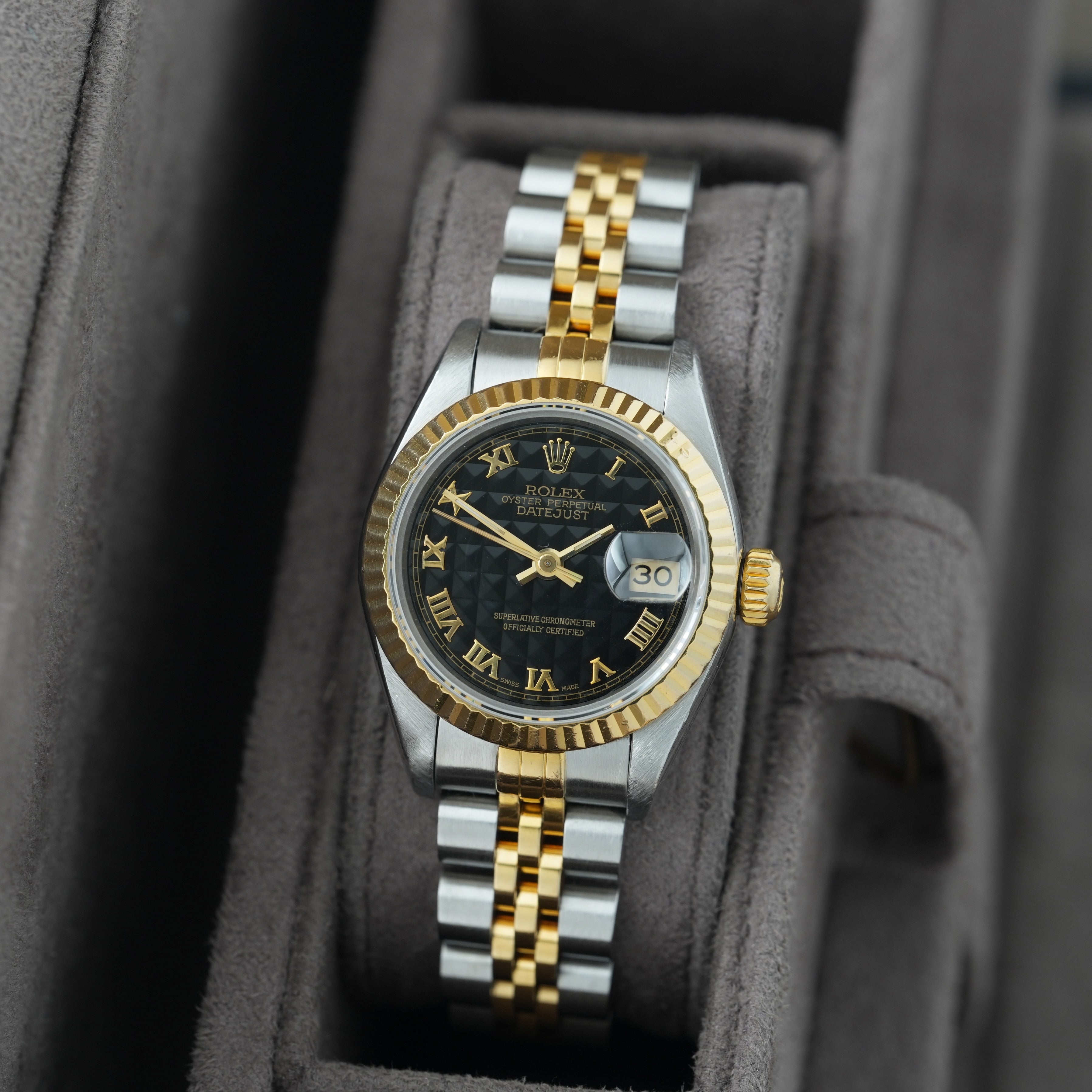 Rolex Lady-Datejust 26mm Ref. 69173 'schwarzes Pyramid-Blatt'