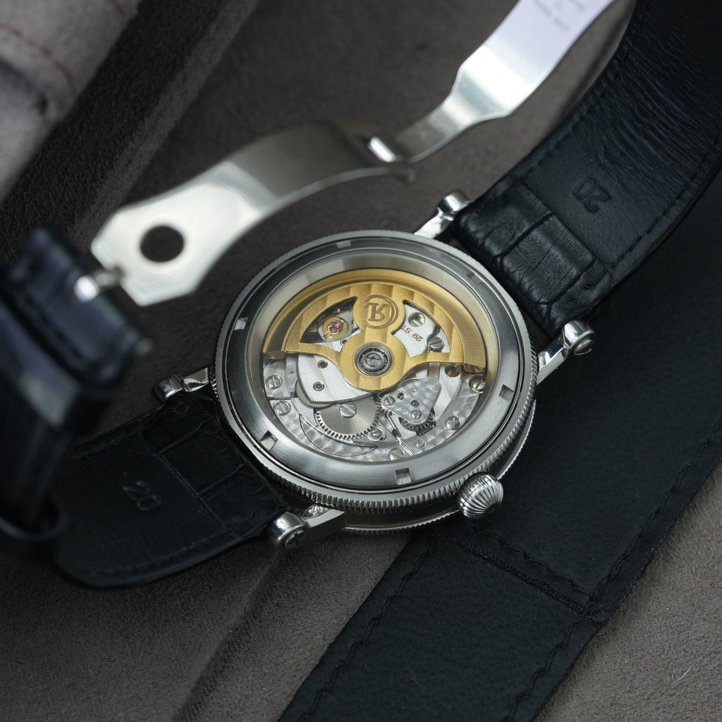 Chronoswiss Régulateur Ref. CH1223 'Faltschließe'