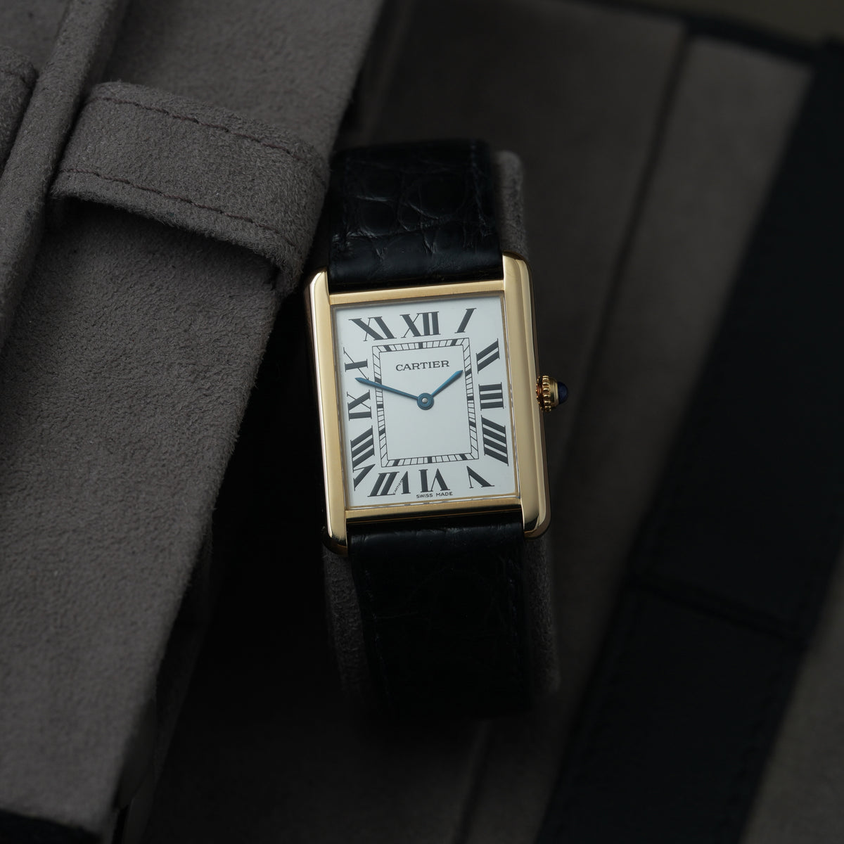 Cartier Tank Solo XL Ref. 2742 "18k Gold"