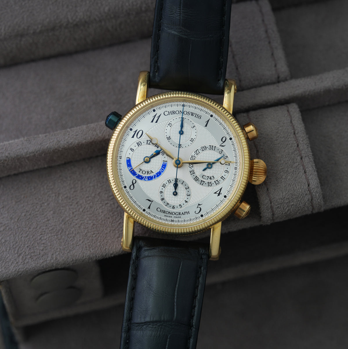 Chronoswiss Tora Chronograph Tora Ref. CH7421 'New Old Stock' 18k